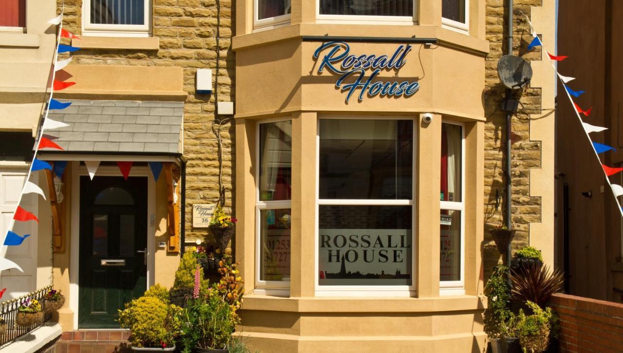 Rossall House , For Families & Couples แบล็คพูล ภายนอก รูปภาพ